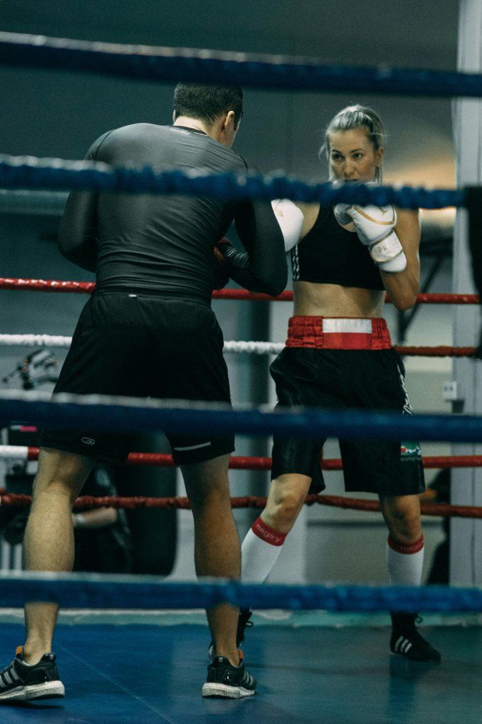Les techniques fondamentales de la boxe anglaise : Le jab, le crochet, et l'uppercut