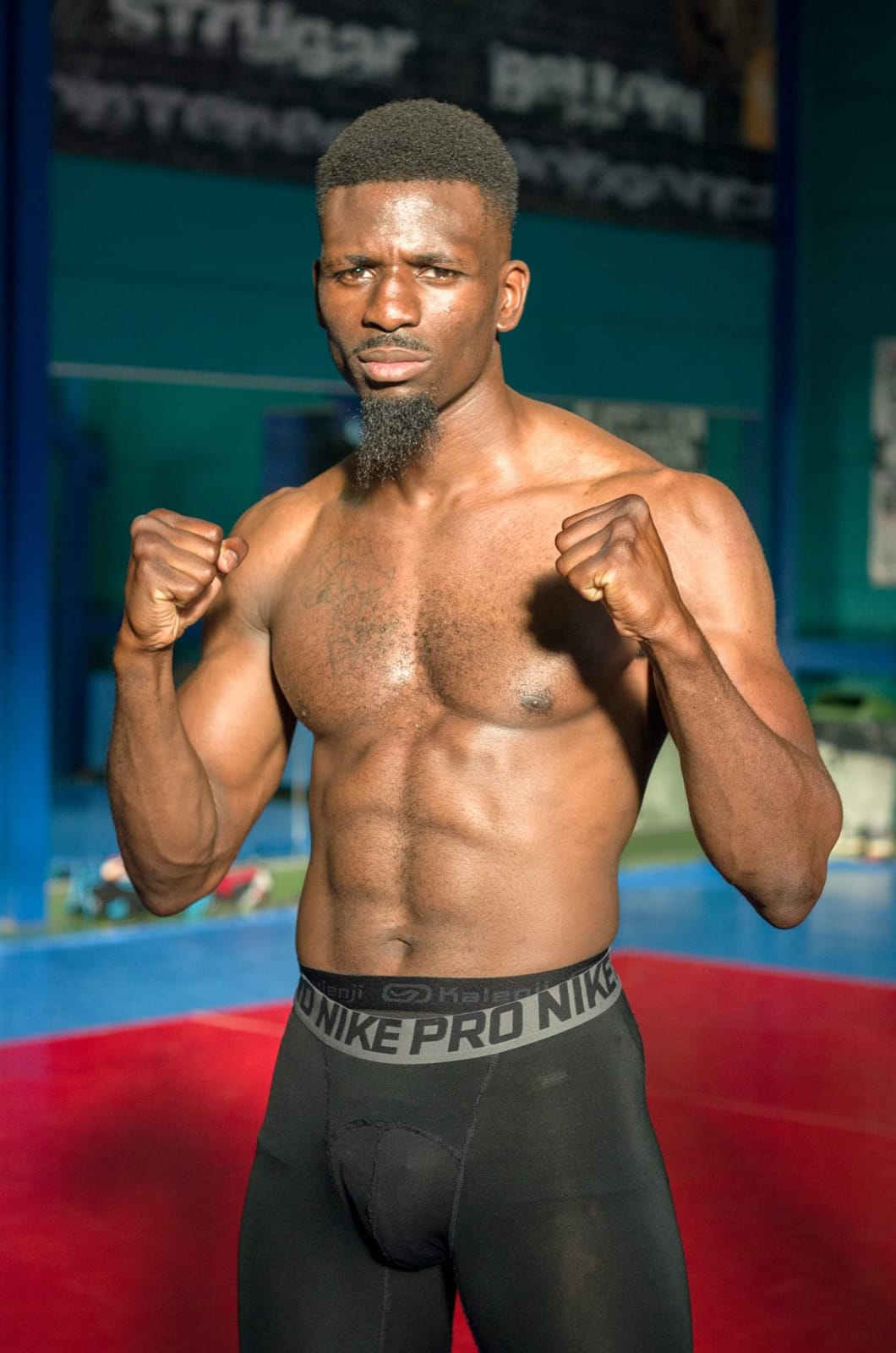 Ibracadabra trainer / entrainement de boxe / kick Boxing / Club Kfbc Ibracadabra trainer / entrainement de boxe / kick Boxing / Club Kfbc
